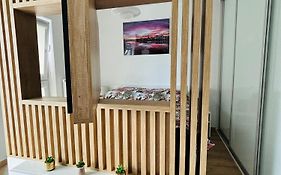 Apartament Na Pogodnie 500 Metrow Od Szpitala Na Unii Lubelskiej